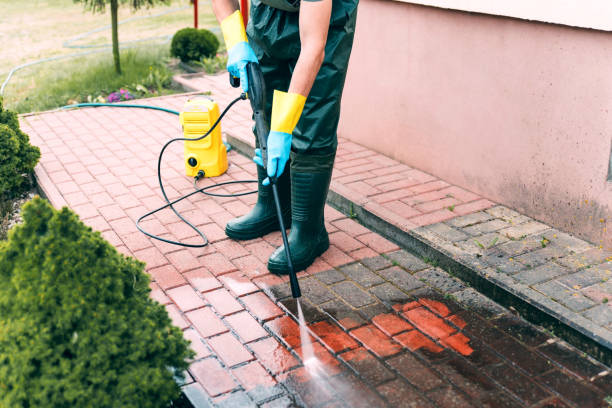 Garage Pressure Washing in North Industry, OH